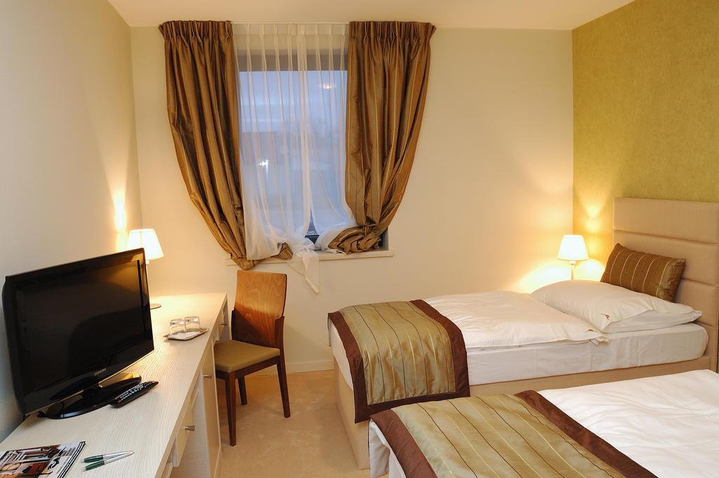 Hotel Predium Vrable Номер фото